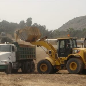 Venta de Camión Volquete Volvo 6x4