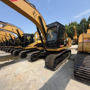 CAT320D-B